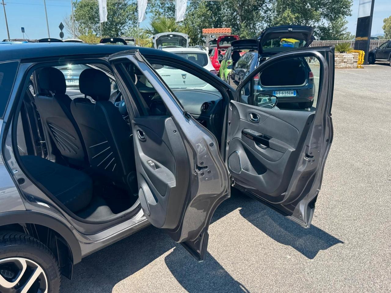 Renault Captur 1.2 TCE 120CV EDC ENERGY INTENS 2016