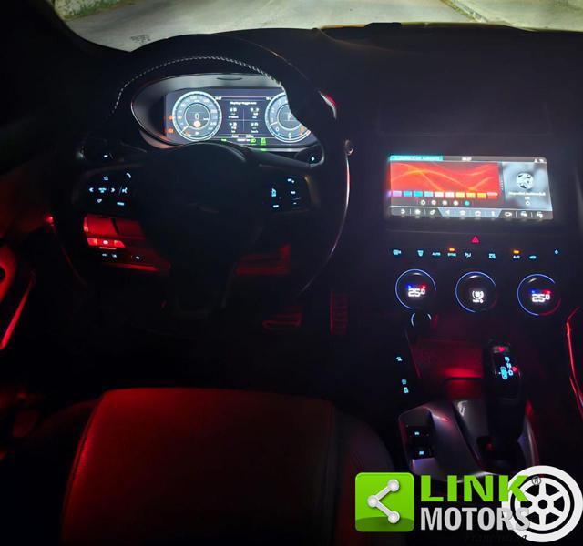 JAGUAR E-Pace 2.0 AWD aut. R-Dynamic S