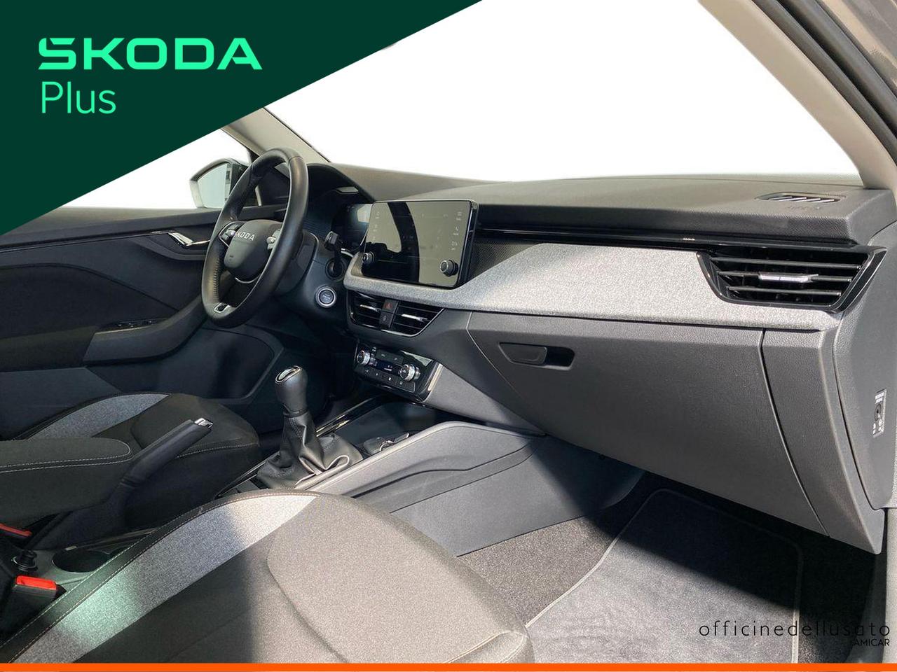 Skoda Kamiq 1.0 tsi 115cv black dots