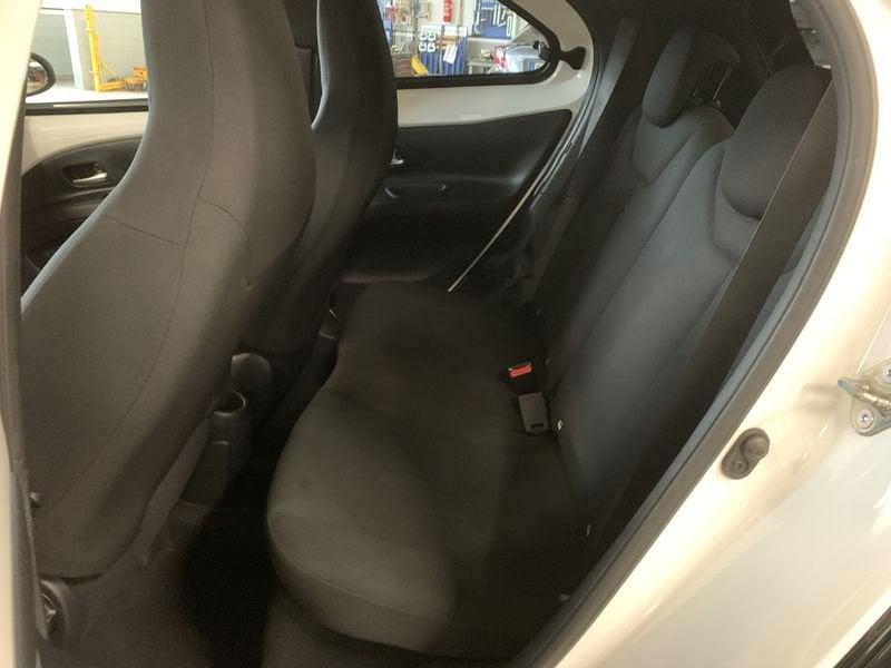 Toyota Aygo X 1.0B (72 CV) Trend