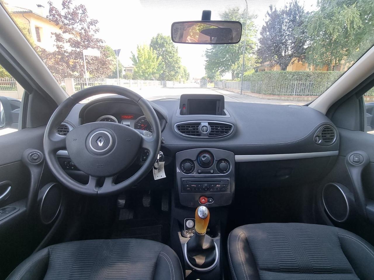 Renault Clio 1.2 16V 5 porte Dynamique