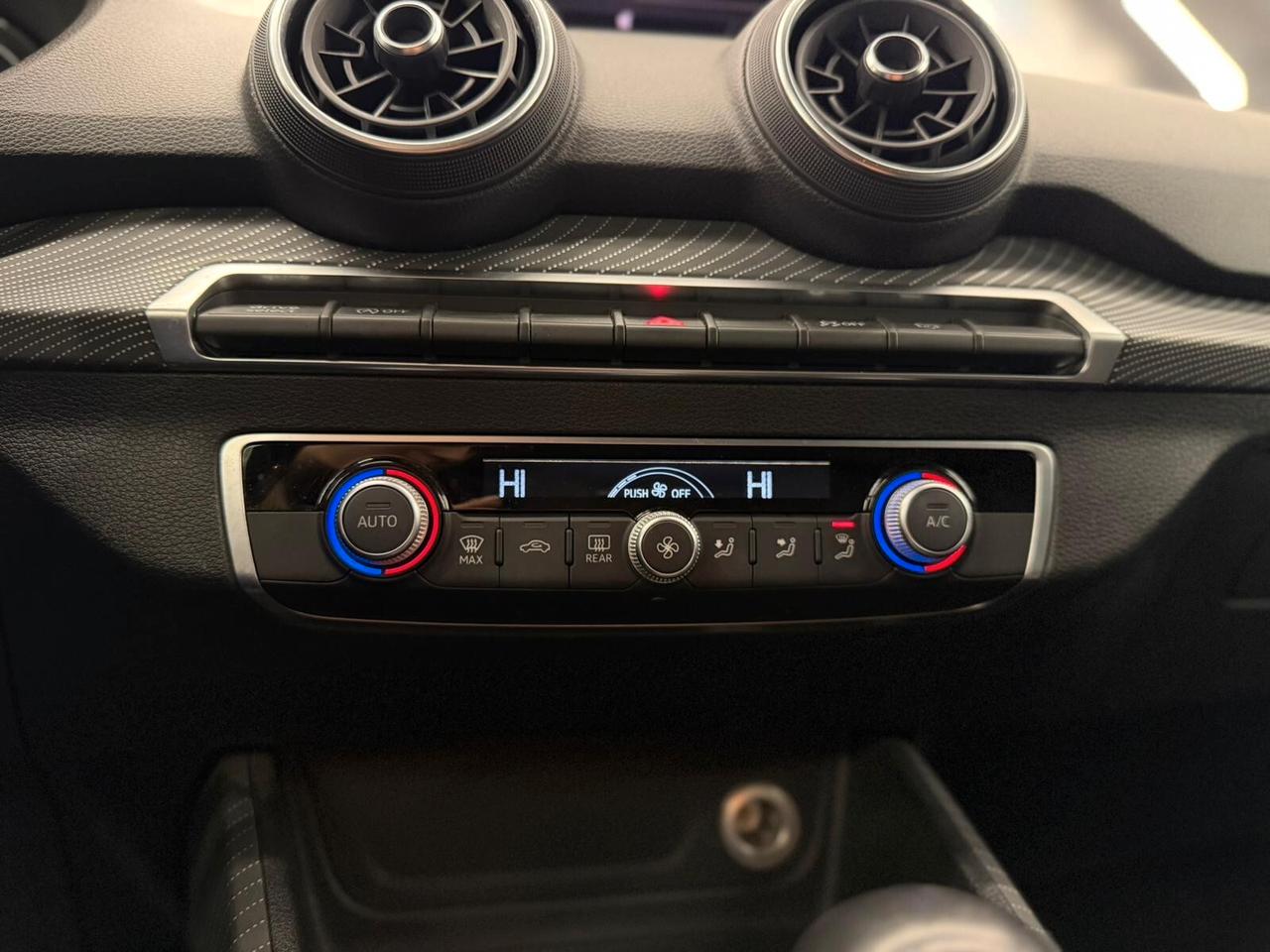 Audi Q2 35 TDI quattro S tronic line-KM CERTIFICATI-PERMUTE-12 MESI GARANZIA