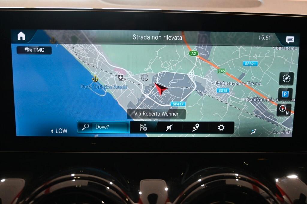MERCEDES-BENZ GLA 180D 115CV AUTOMATIC BUSINESS SOLUTION ( CRUISE - PELLE - TETTO PANORAMICO APR. - NAVI PREMIUM - MIRROR - PARK ASSIST - TELECAMERA POST. ) CC. 1.950