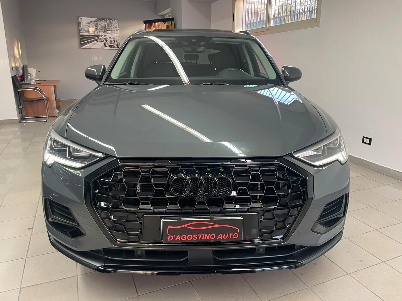 Audi Q3 35 TDI S tronic line edition Identity Black Tetto Apribile
