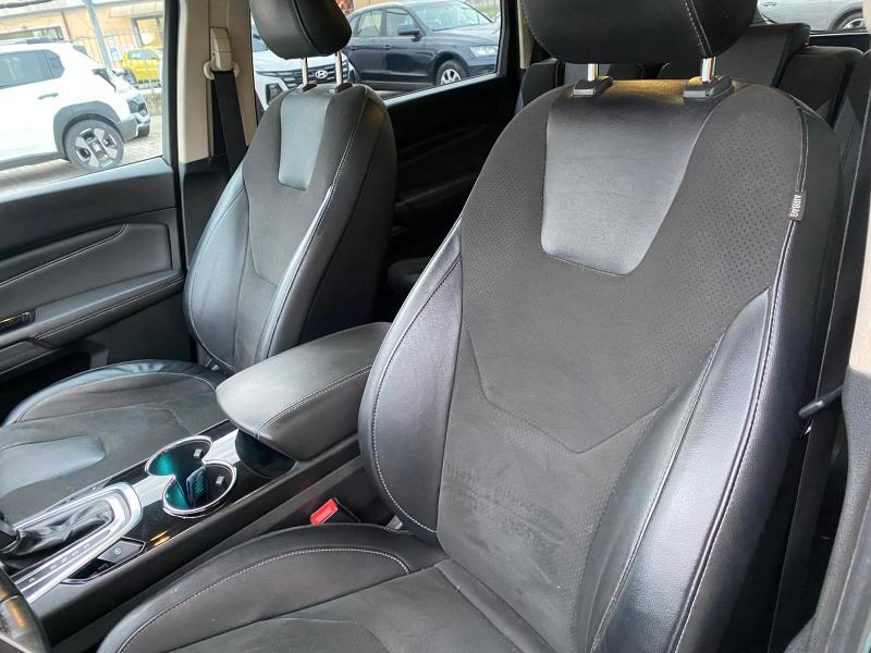 Ford S-Max 2.0 tdci Titanium s&s 150cv powershift