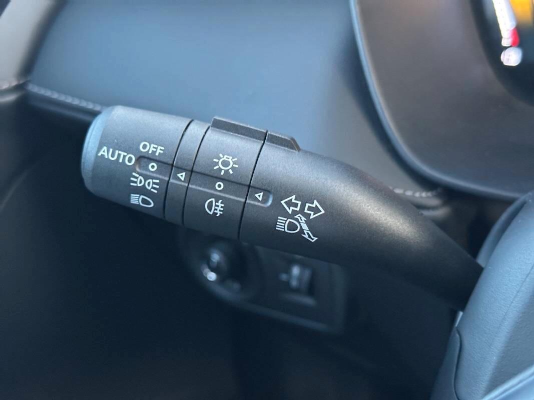 Mg ZS 1.5 hybrid+ Luxury AUTOM TELECAM 360 E CARPLAY