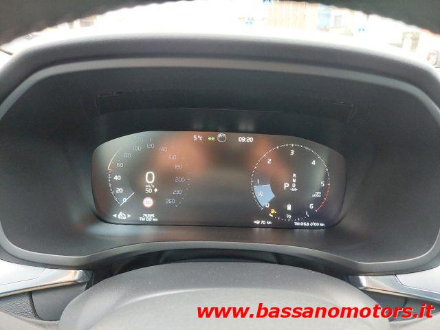 VOLVO V60 B4 (d) Geartronic Momentum Business