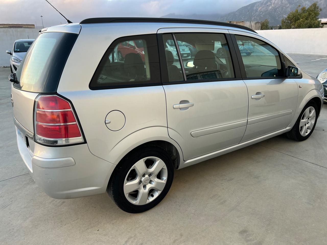 Opel Zafira 1.9 CDTI 120CV 7 Posti 2007
