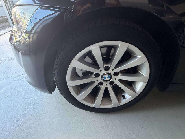 BMW 320 Serie 3 E93 Cabrio 320d Cabrio Attiva