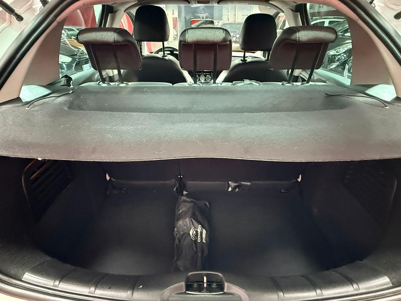 Citroen C3 1.2 82cv PureTech Exclusive - 2015