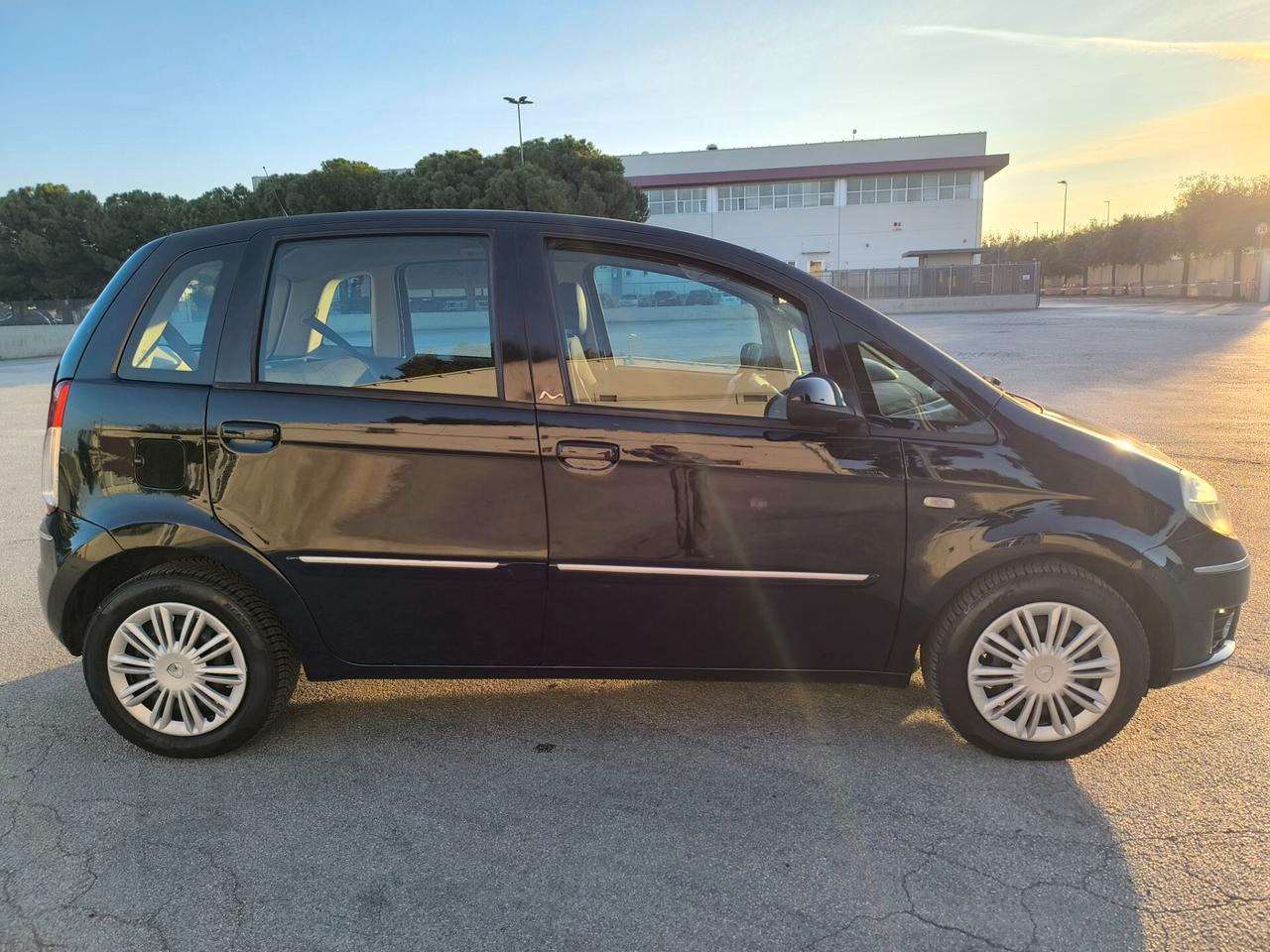 Lancia MUSA 1.3 Multijet 70 CV Diva euro 4