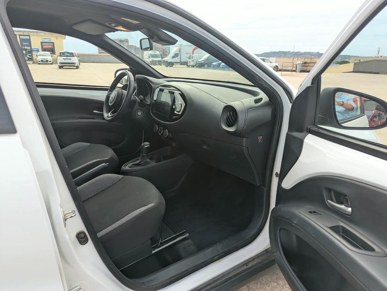 Toyota Aygo X 1.0 VVT-i 72 CV 5 porte Active S-CVT