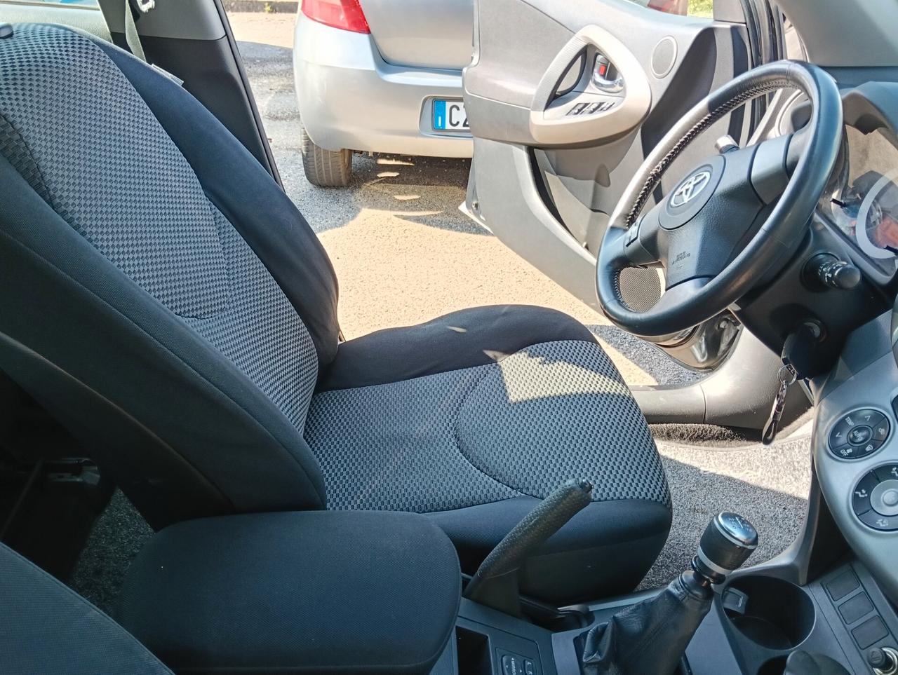 Toyota RAV 4 RAV4 2.2 D-4D 136 CV