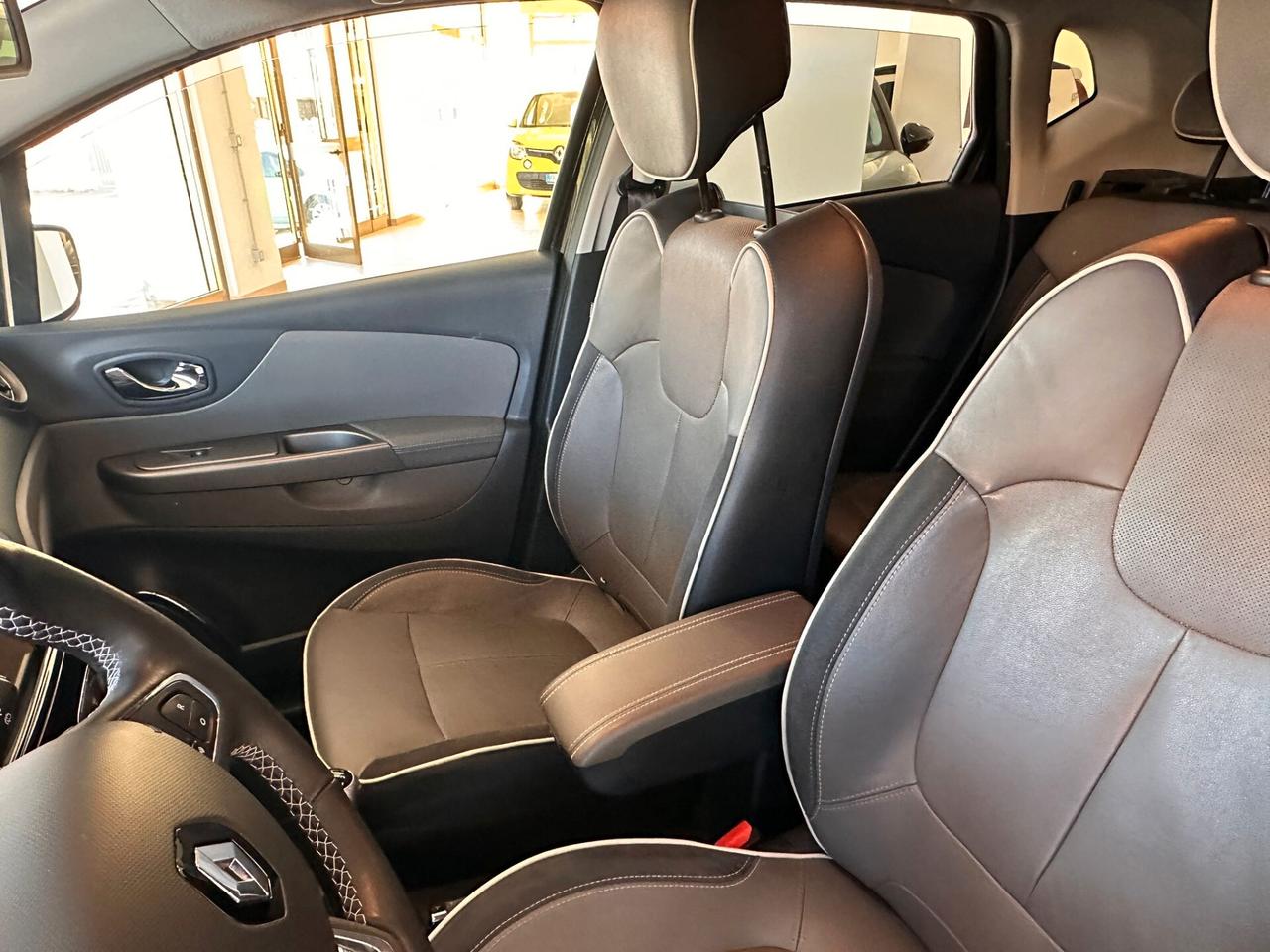 Renault Captur dCi 8V 110 CV Start&Stop Energy Iconic