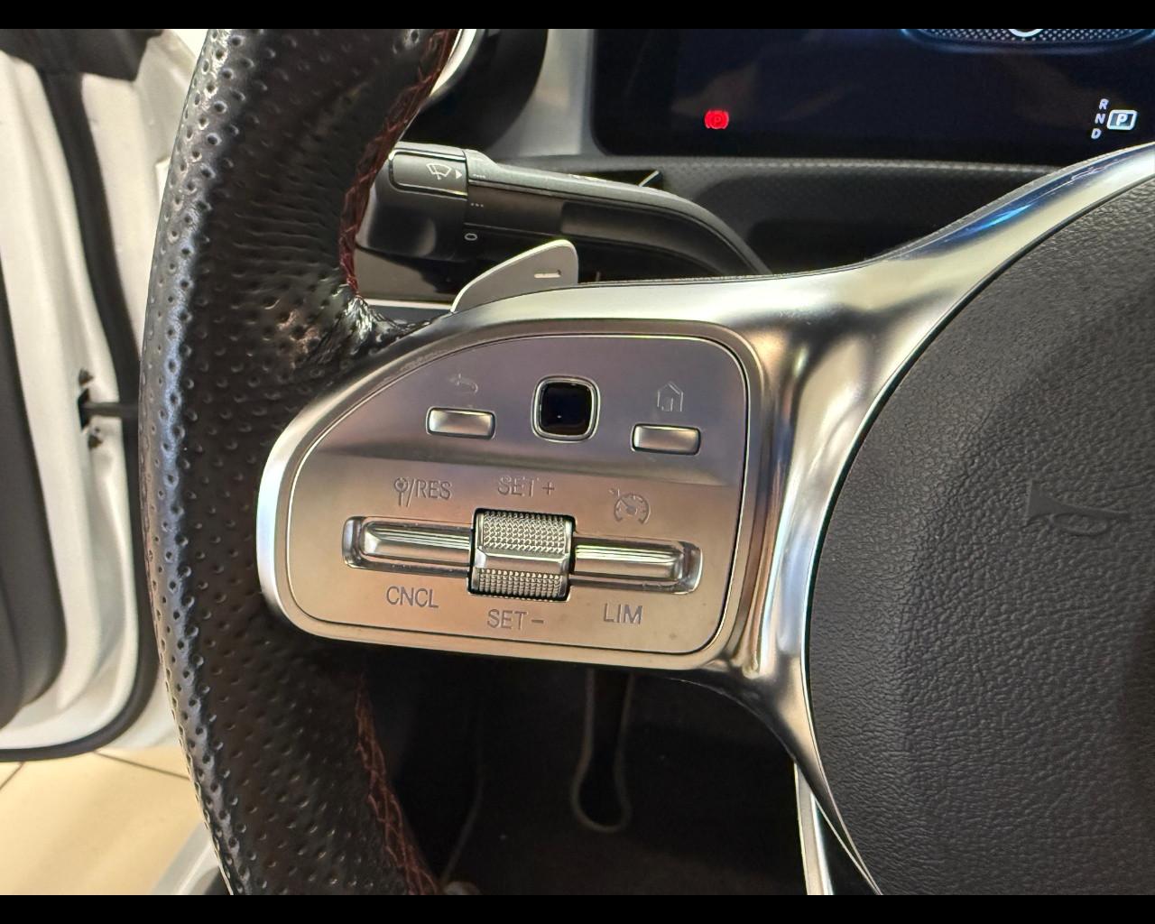 Mercedes-Benz CLA Coupé (C118) - CLA 200 d Automatic Premium