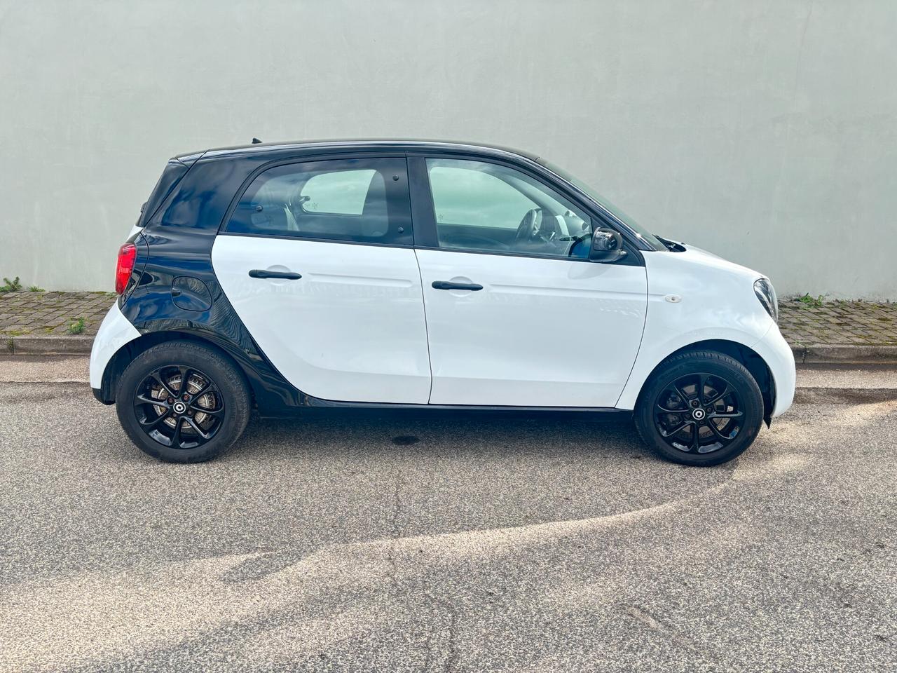 Smart ForFour 70 1.0 Brabus Syle