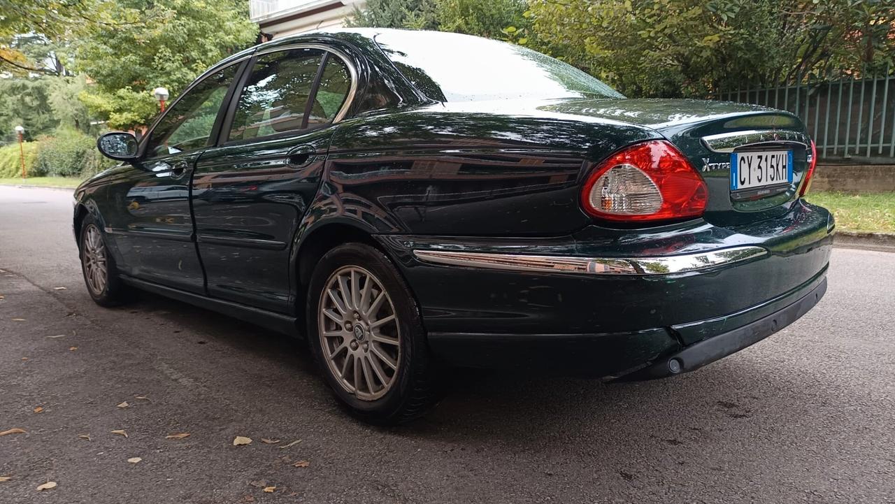 Jaguar X-Type 2.2D cat Sport