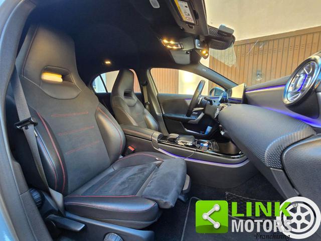 MERCEDES-BENZ A 220 Automatic Premium AMG Line 190 CV
