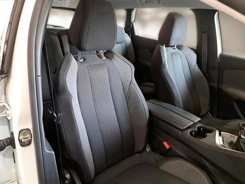 PEUGEOT 5008 BlueHDi 130 Active Business S/S