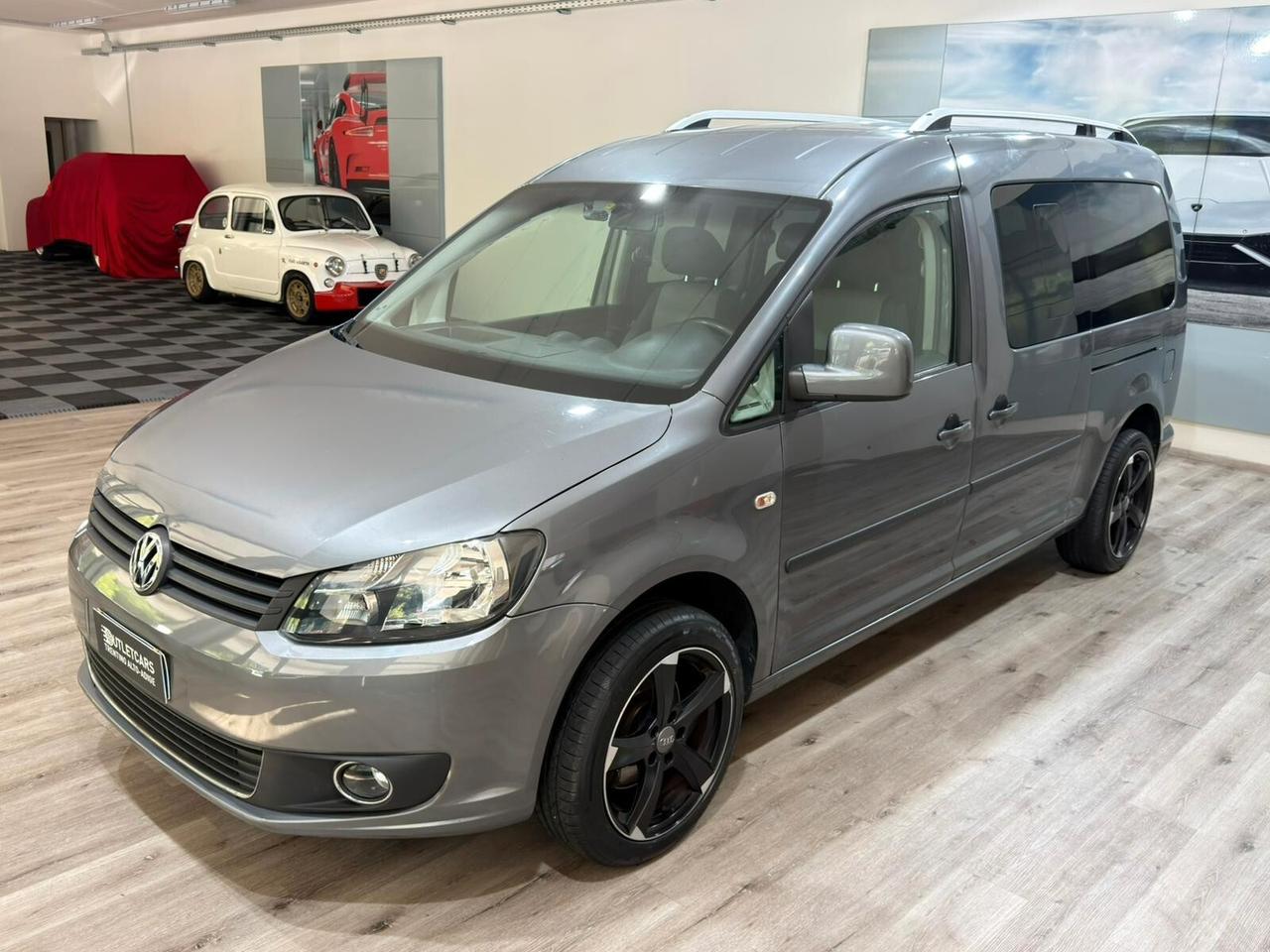 VW CADDY MAXI 1.6 TDI 102CV 7POSTI GANCIO TRAINO