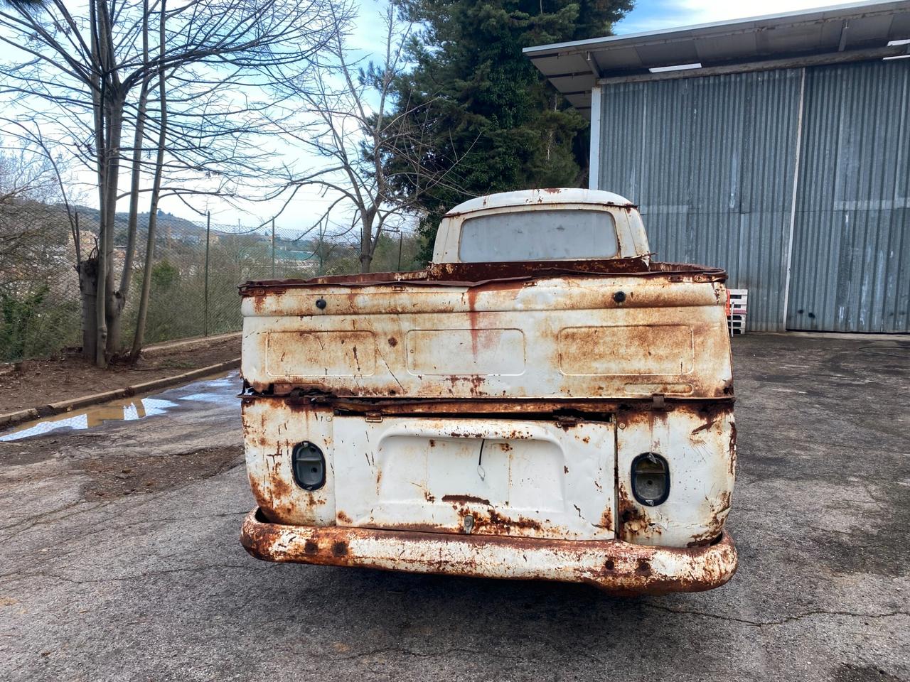 Volkswagen T2 PICK UP