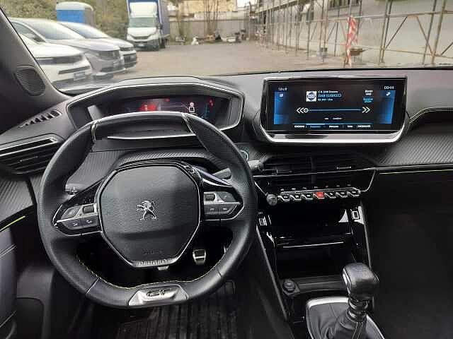 Peugeot 2008 PureTech 130 S&S GT