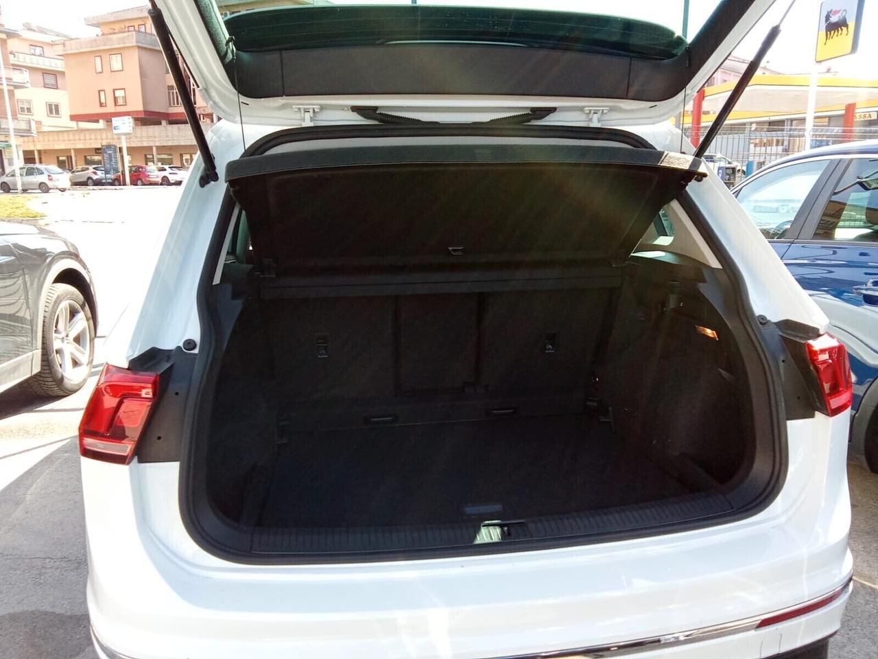 Volkswagen Tiguan 1.6 TDI RLINE Sport BlueMotion Technology