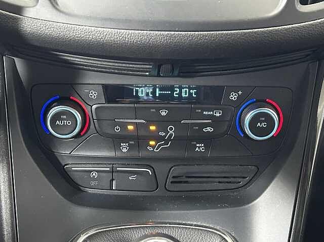 Ford Kuga 2.0 TDCI 150 CV S&S 4WD Titanium