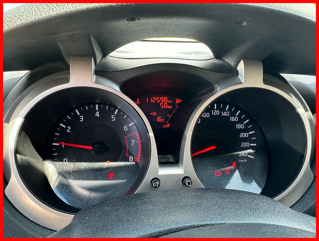 Nissan Juke 1.6 Tekna con 100mila KM