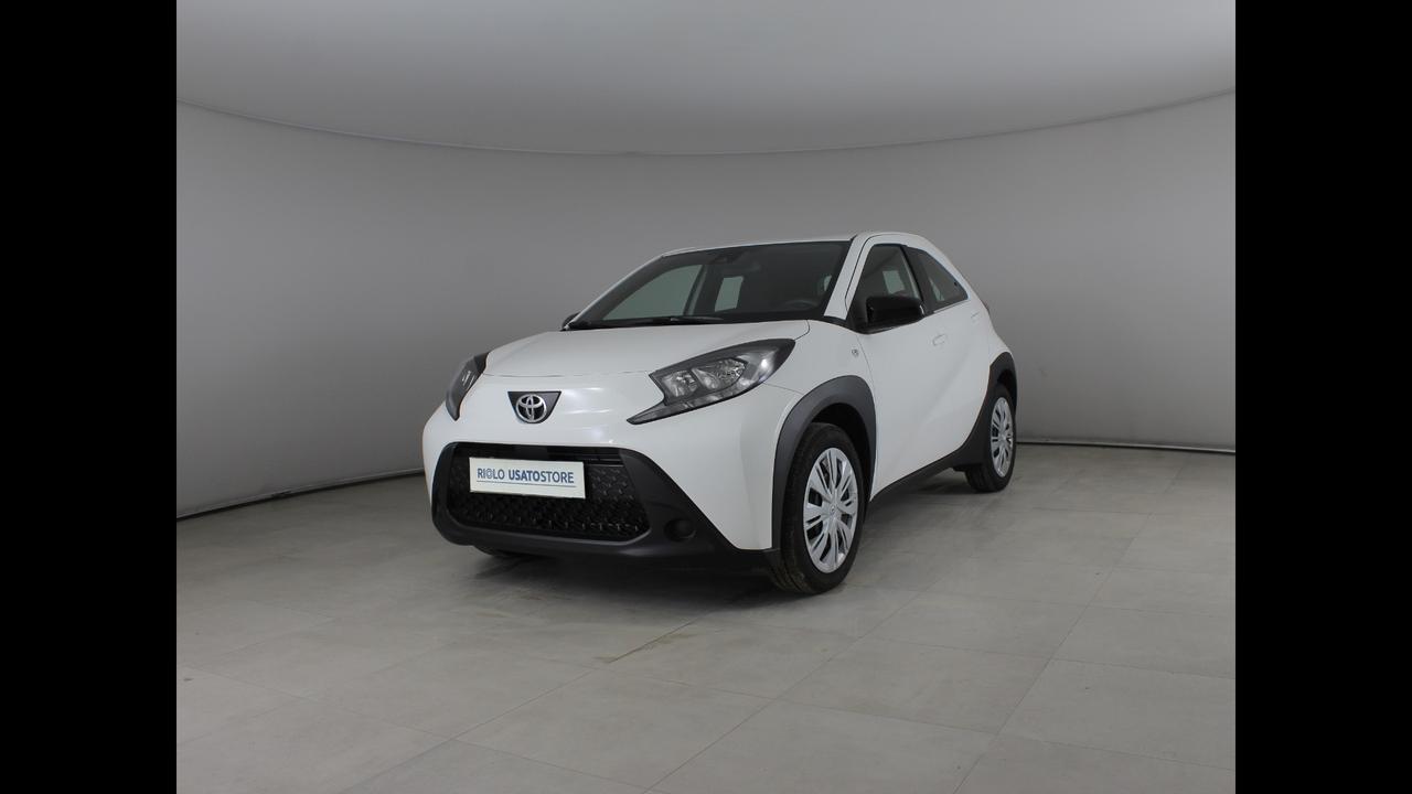 TOYOTA Aygo X - Aygo X 1.0 Active 72cv