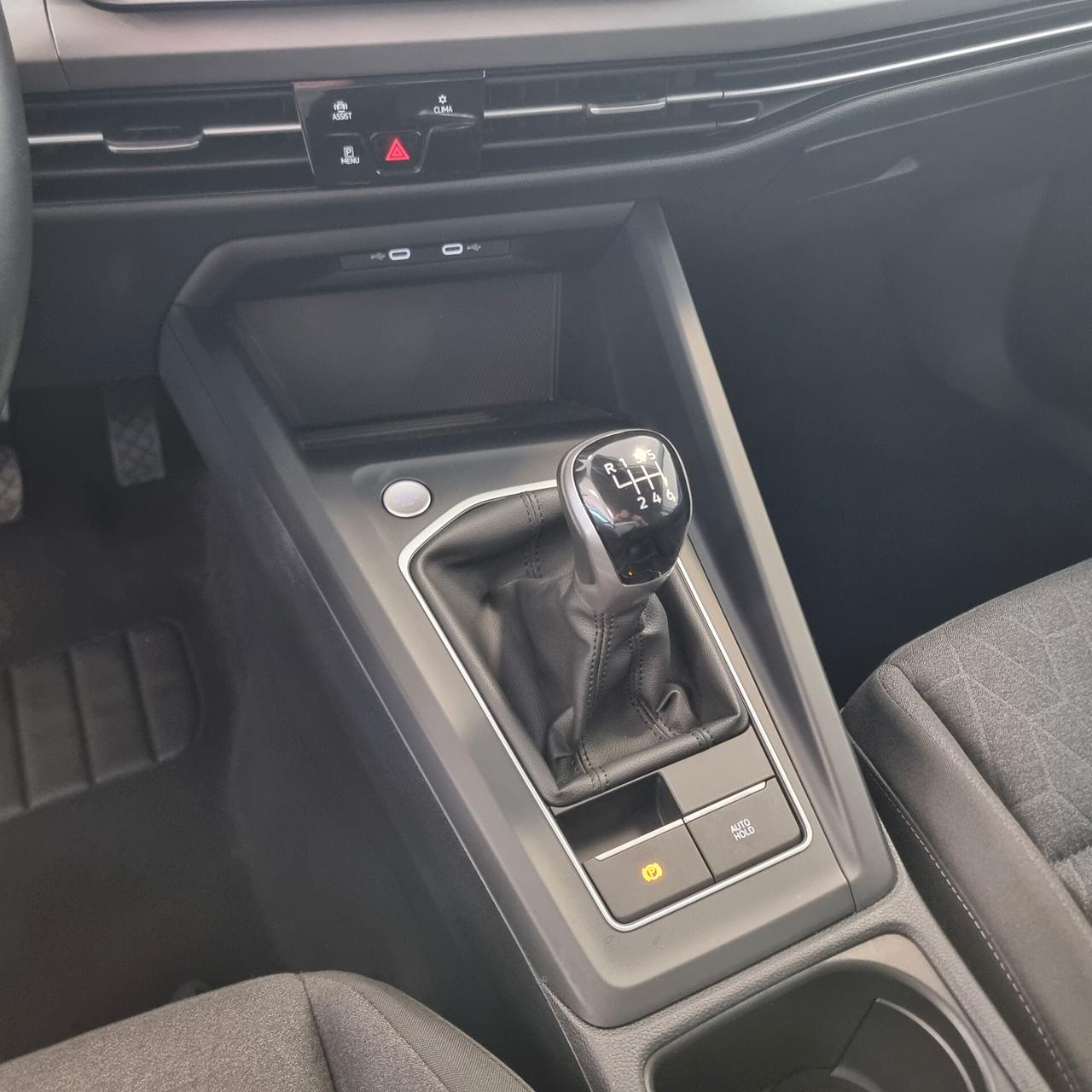 VOLKSWAGEN GOLF 8 LIFE 2.0 TDI 115cv Euro 6E