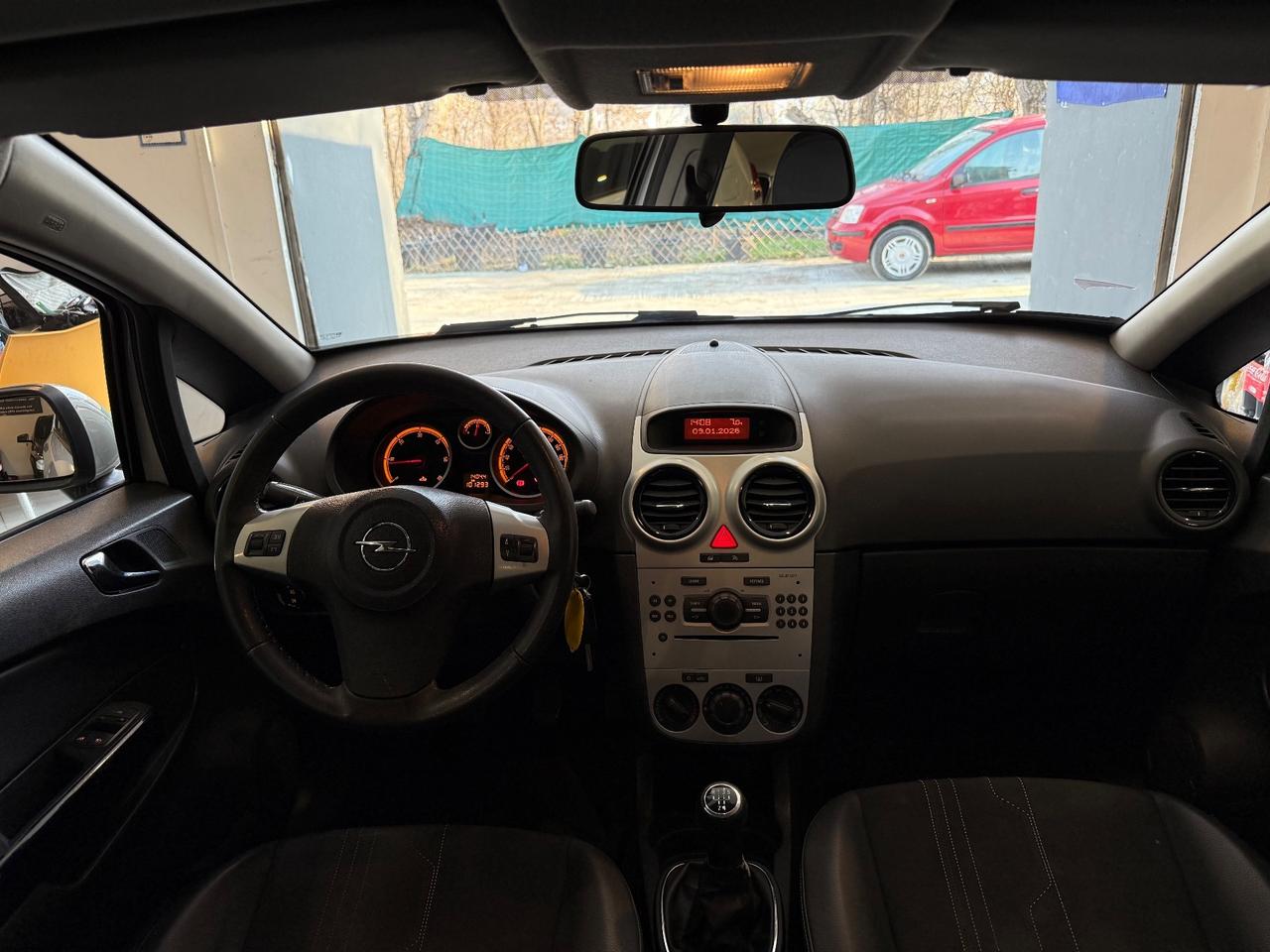 Opel Corsa 1.3 DIESEL 100.000KM