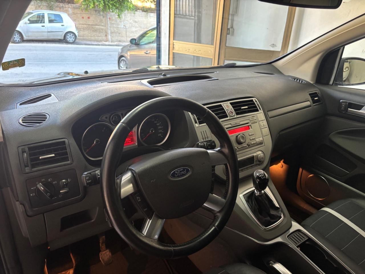 Ford Kuga 2.0 TDCi 140 CV 2WD Titanium DPF