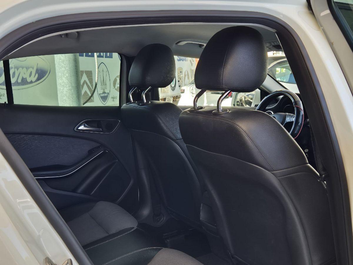 MERCEDES - Classe GLA - 200 CDI Automatic 4Matic Premium