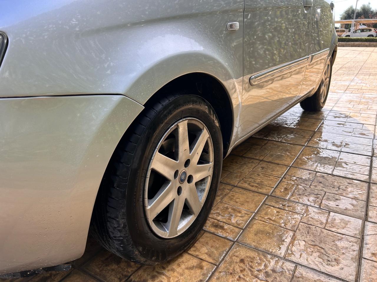 Fiat Idea 1.4 16V Emotion