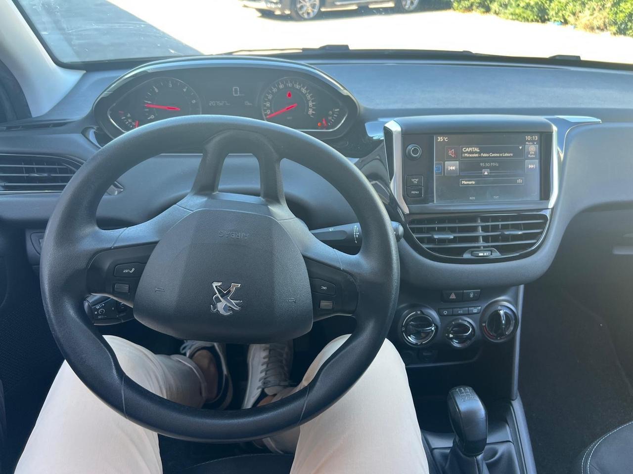 Peugeot 208 1.4 HDi 68 CV 5 porte Active 2014