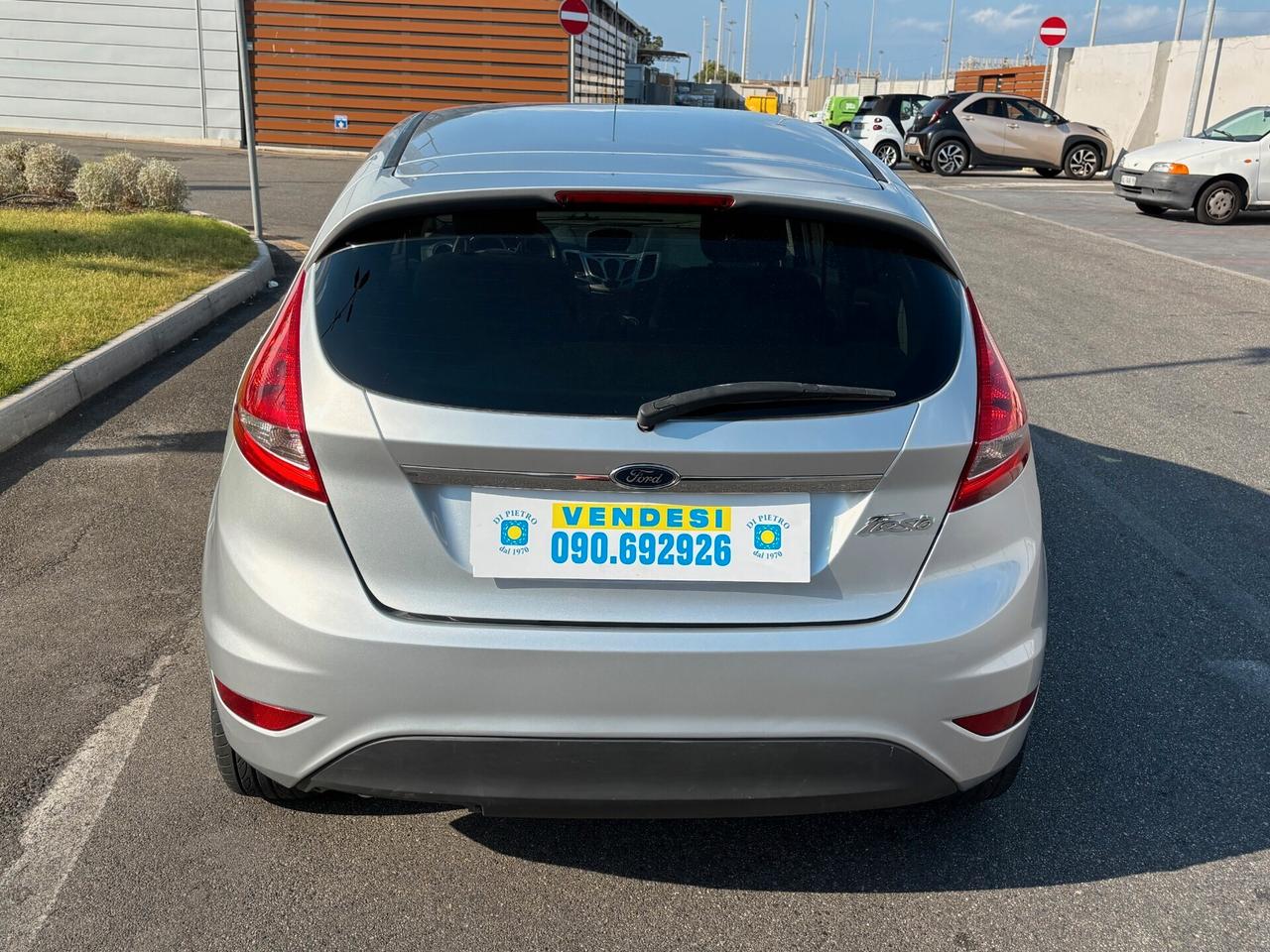 Ford Fiesta 1.4 5 porte Bz.- GPL CONSUMI RIDOTTI, PICCOLA MA COMODA