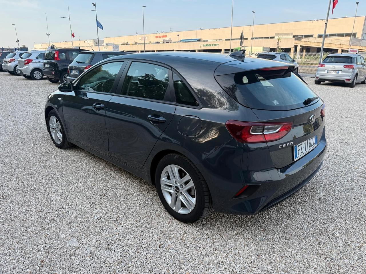 Kia Ceed 1.4 MPi GPL SW Urban