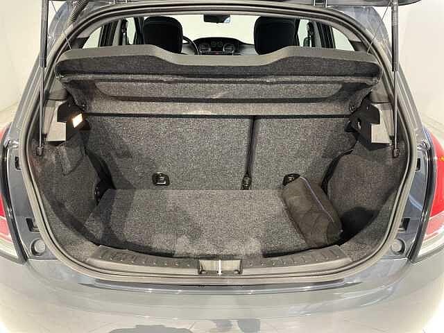 Lancia Ypsilon 1.2 69CV 5.p GPL Ecochic Elefantino - NEOPATENTATI -