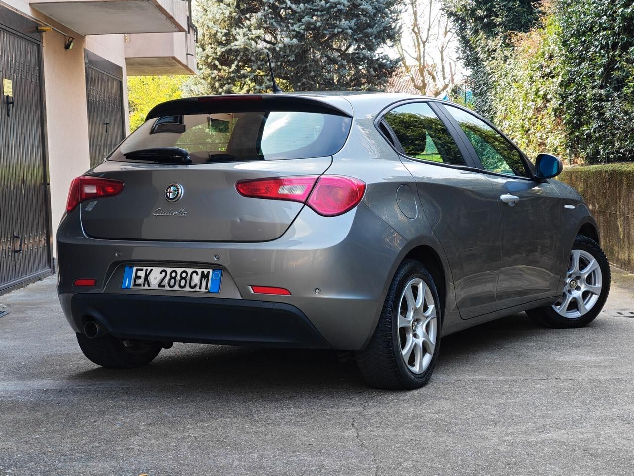 Alfa Romeo Giulietta 1.4 BENZINA-GPL 120cv / Unipro