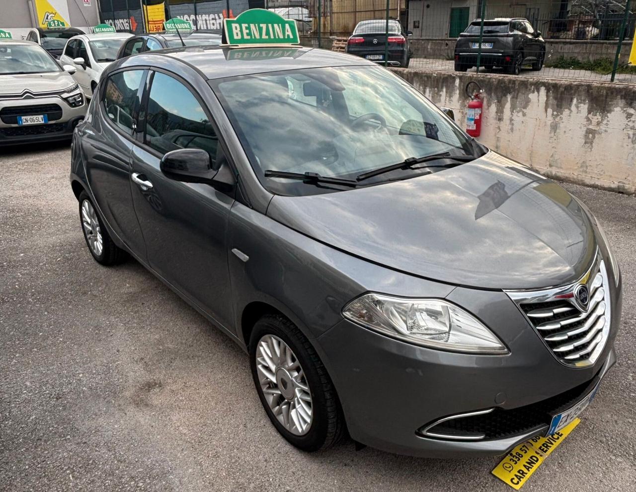 Lancia Ypsilon 1.2 69 CV 5 porte Elle