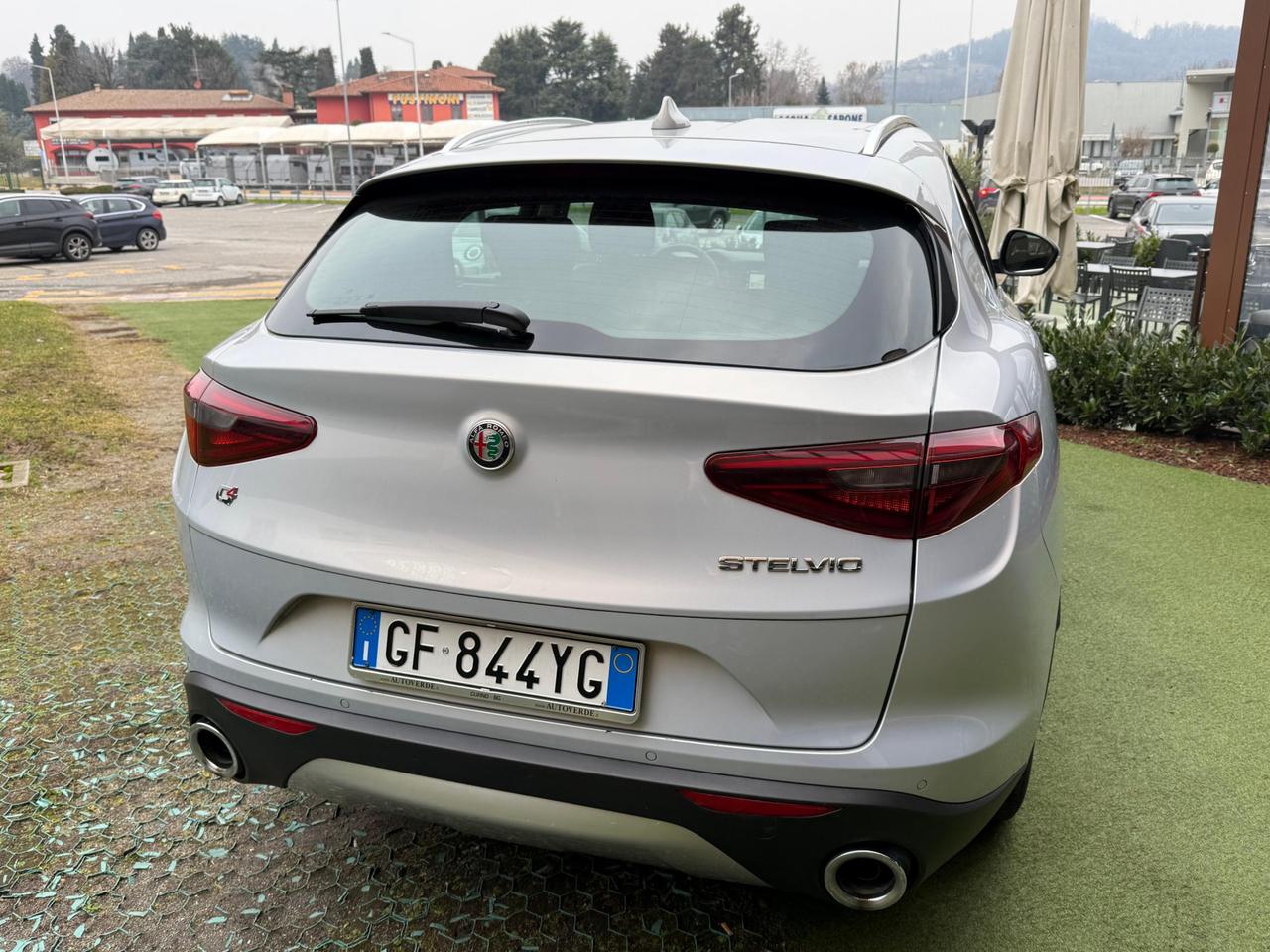 Alfa Romeo Stelvio 2.2 t Business Q4 190CV UNIPROP IVA ESPOSTA