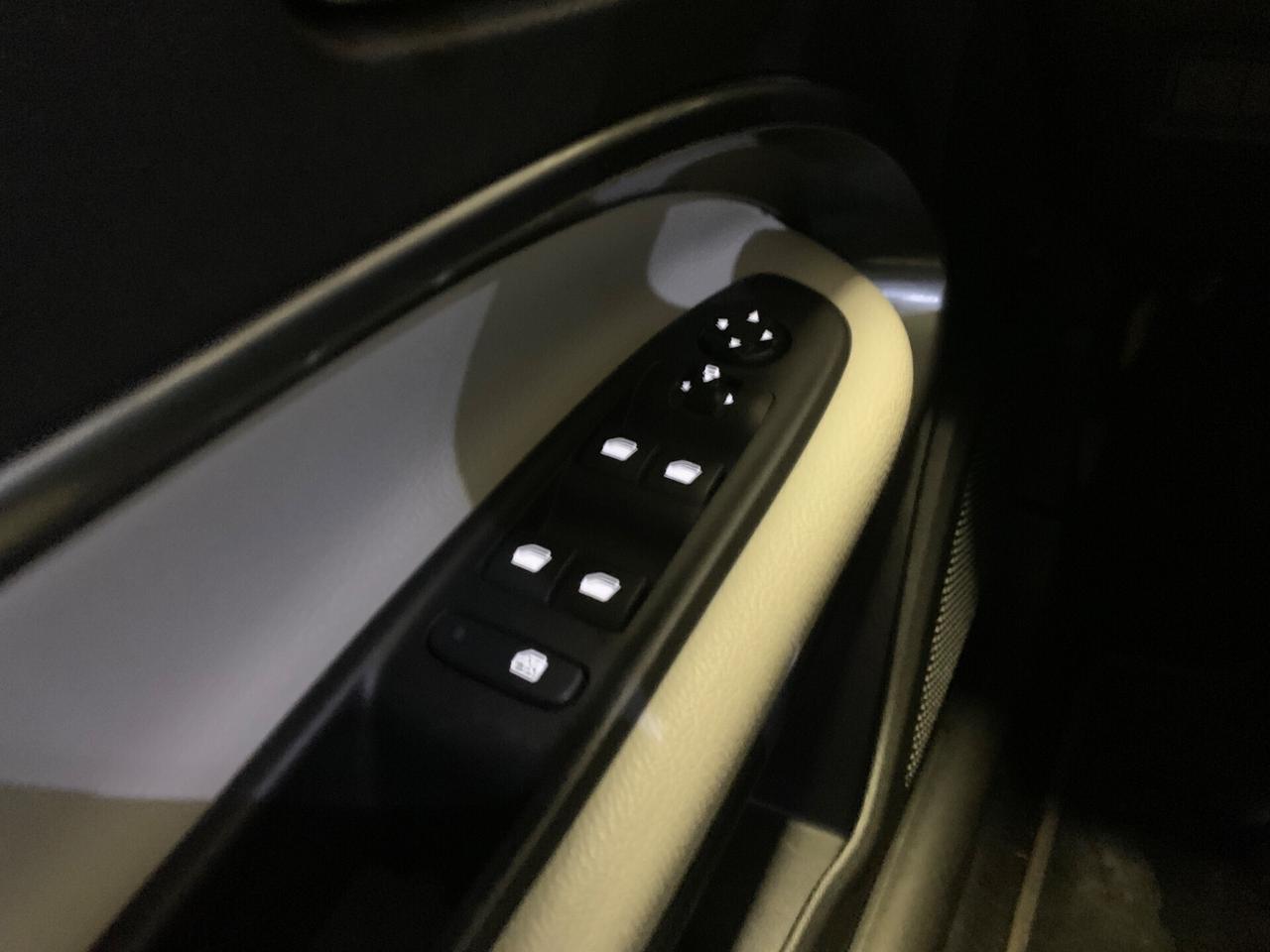 FIAT 600 HYBRID 100 CV DCT LA PRIMA