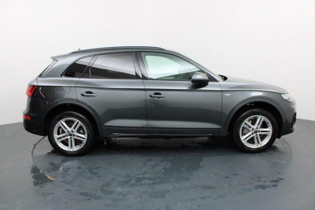 AUDI Q5 40 TDI 204 CV quattro S tronic S line N1 Autocarro