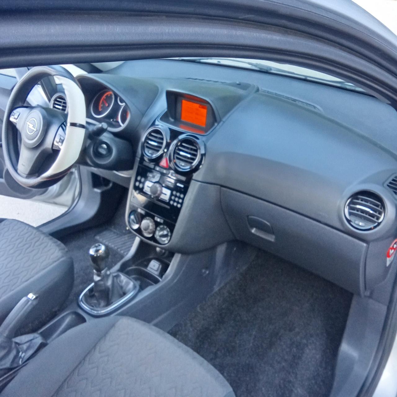 Opel Corsa 1.3 CDTI 75CV F.AP. 014