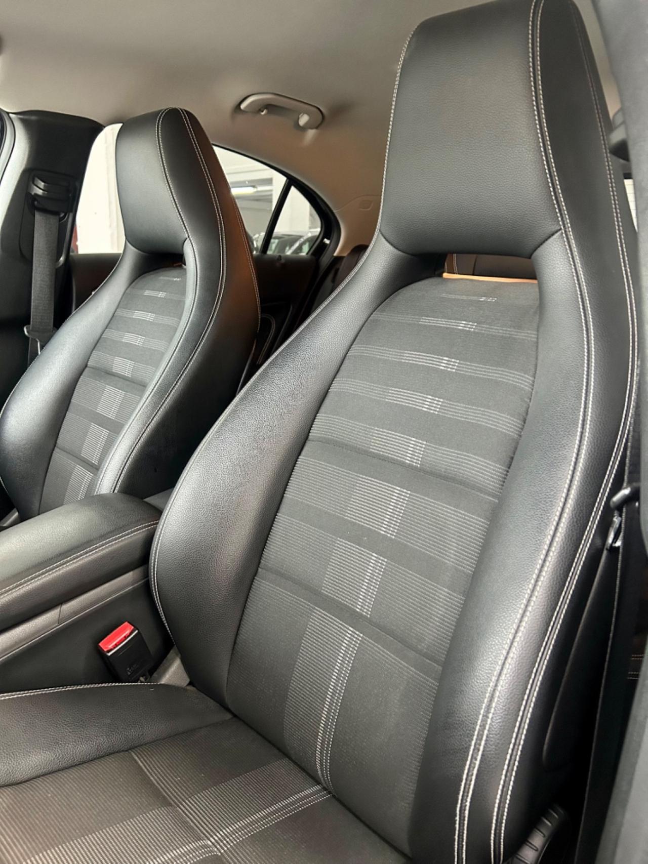 Mercedes-benz CLASSE A 180 d Sport finanziabile