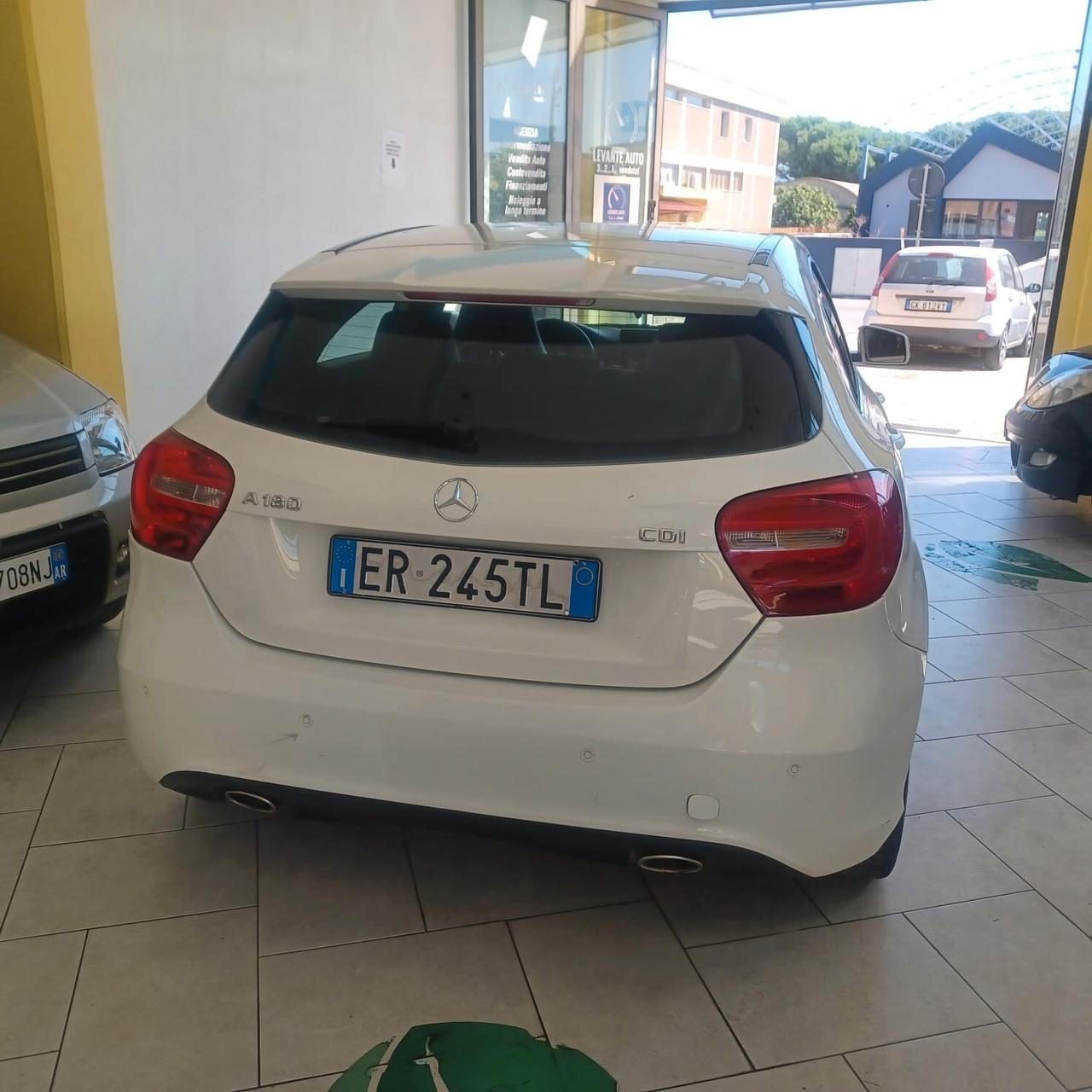 BUONE CONDIZIONI CLASSE A 180 1.5 TDI