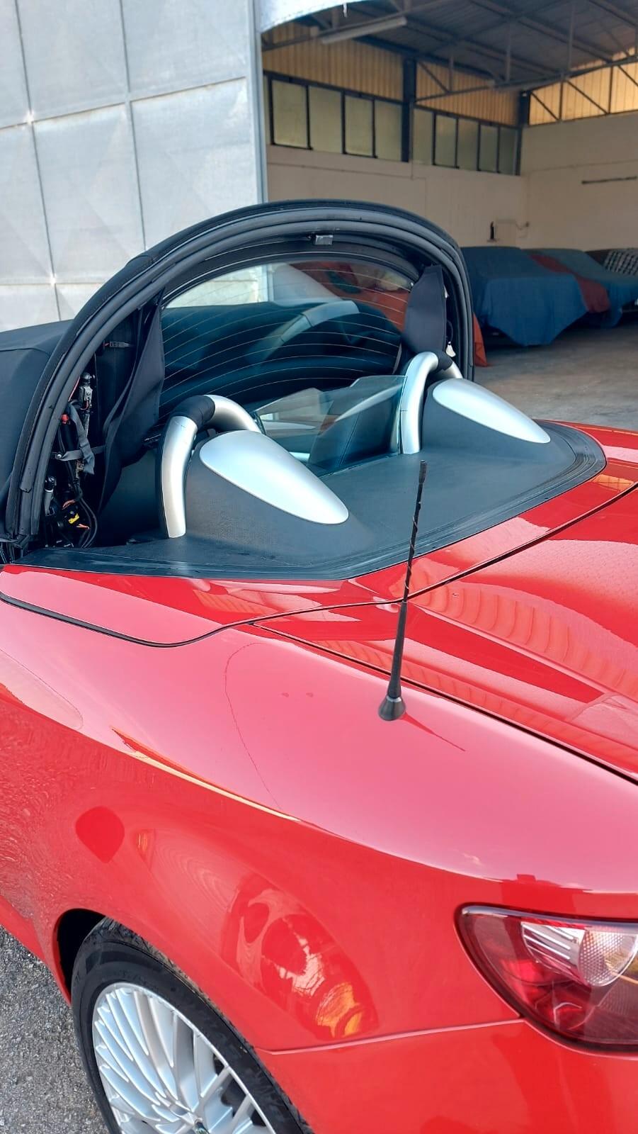 Alfa Romeo Spider 3.2 JTS V6 Q4 Exclusive