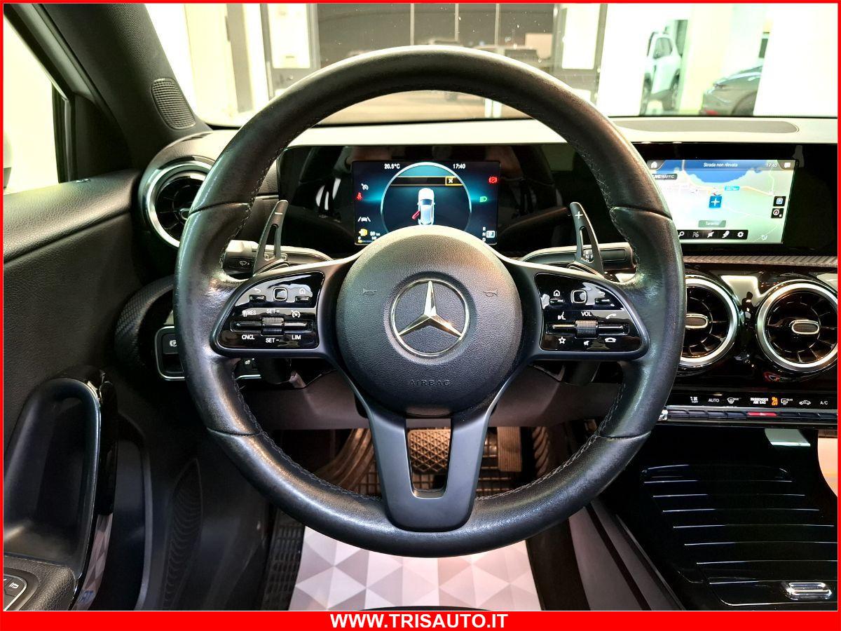 MERCEDES A 180 d 1.5 Aut. Business NEOPATENTATI (TETTO PANORAMICO APRIBILE+FULL LED+PELLE)