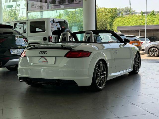 AUDI TT Roadster 2.0 TFSI quattro S tronic S line